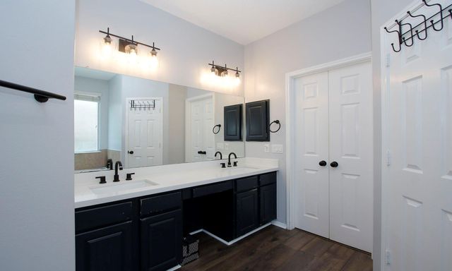 93 N Frontera Circle, The Woodlands, TX 77382