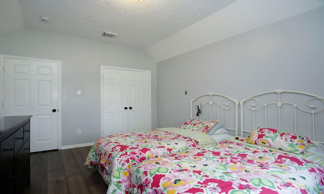 93 N Frontera Circle, The Woodlands, TX 77382