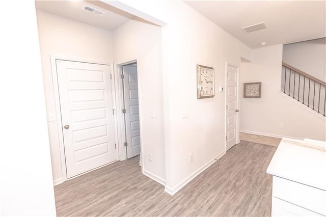 144 Madison Bend, Woodstock, GA 30188