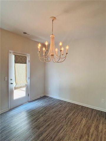 144 Madison Bend, Woodstock, GA 30188