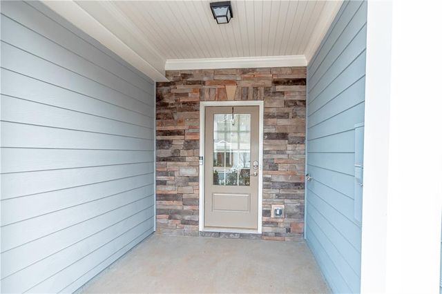 144 Madison Bend, Woodstock, GA 30188