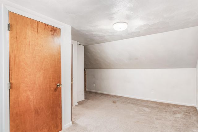 11704 Hand Road, Fort Wayne, IN 46818