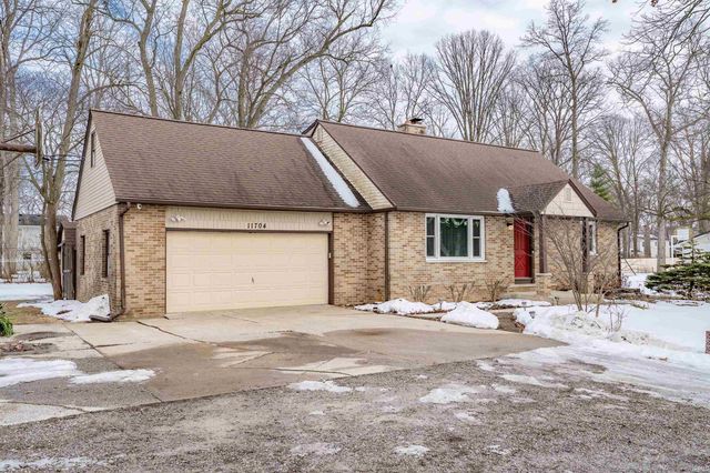 11704 Hand Road, Fort Wayne, IN 46818