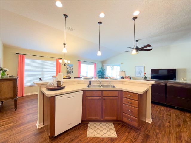 2089 IRONTON PLACE, The Villages, FL 32163