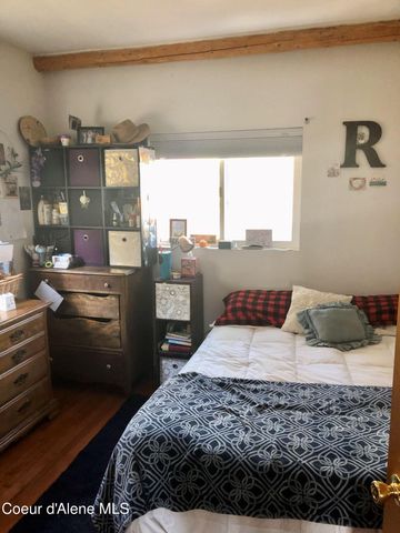 1452 Grizzly Gap Rd, Naples, ID 83847