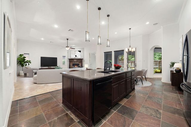 195 Oarwood Place, Spring, TX 77389