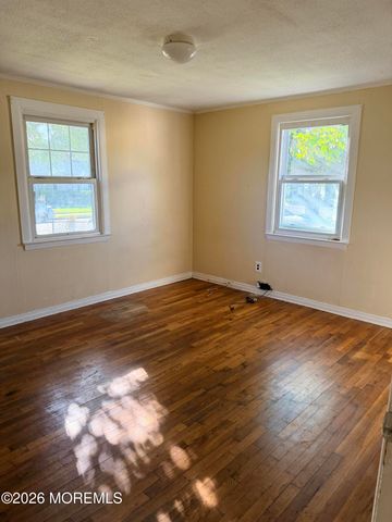 1301 Franklin Parkway, Ocean Twp, NJ 07712