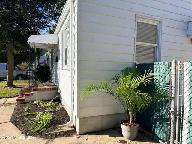 1301 Franklin Parkway, Ocean Twp, NJ 07712