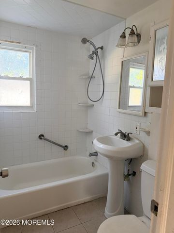 1301 Franklin Parkway, Ocean Twp, NJ 07712