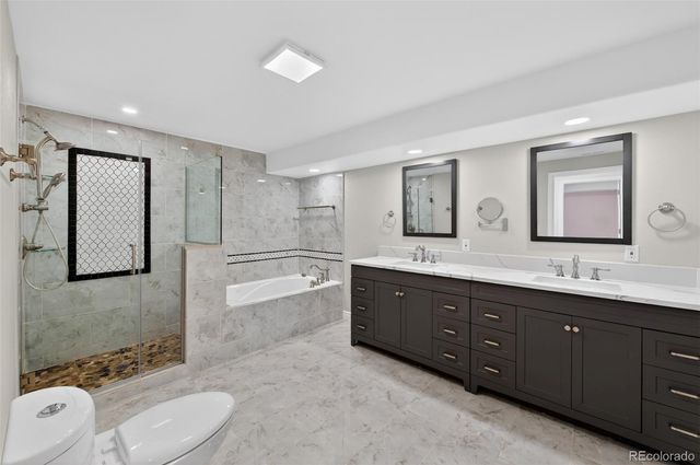 27 Desert Willow Lane, Littleton, CO 80127