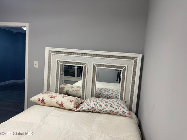 3266 Taylor Street, Rotterdam, NY 12306