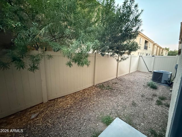 1367 S COUNTRY CLUB Drive 1362, Mesa, AZ 85210