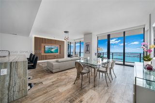 650 NE 32nd St PH5003, Miami, FL 33137