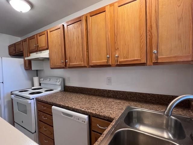 4721 9th Street A, Bacliff, TX 77518