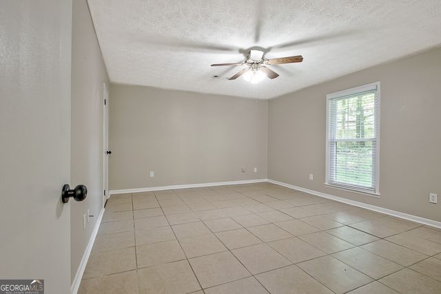 11 Logwood Lane, Newnan, GA 30265