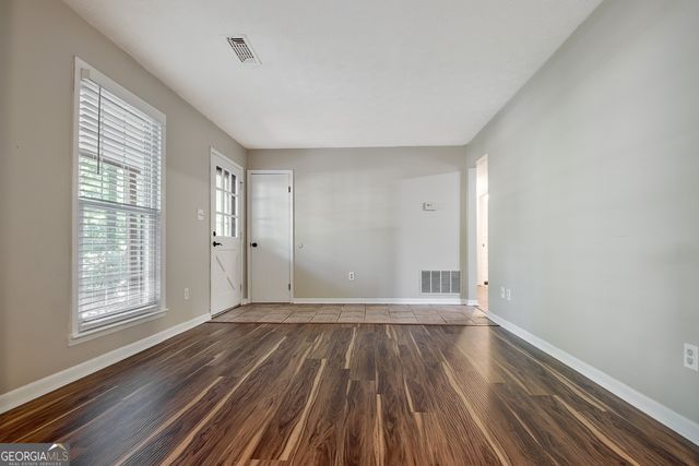 11 Logwood Lane, Newnan, GA 30265