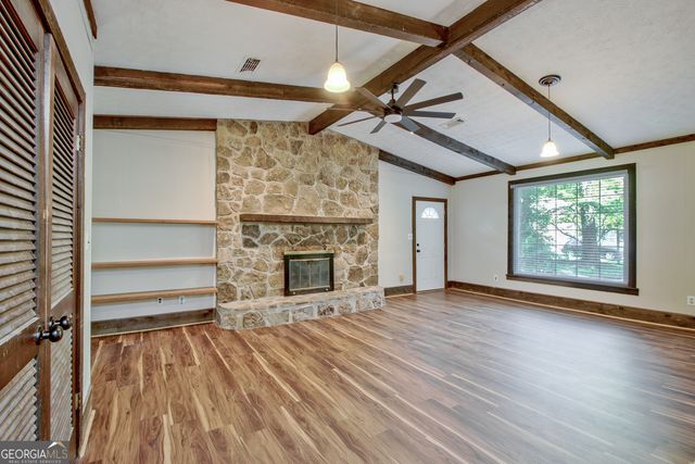 11 Logwood Lane, Newnan, GA 30265