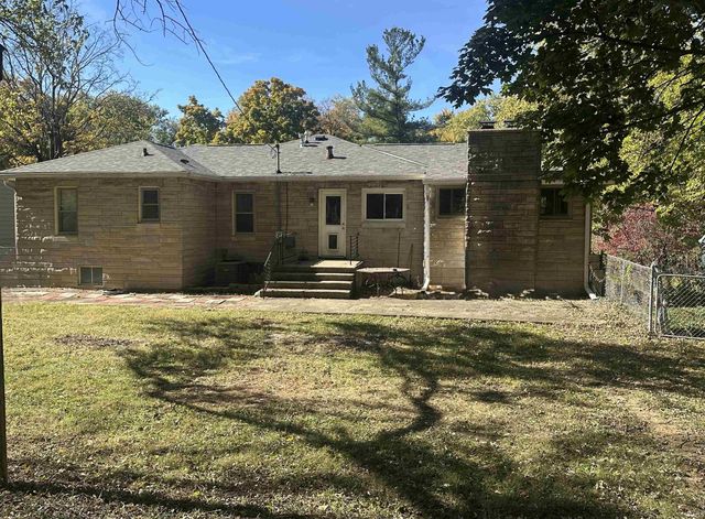 1330 N Kinser Pike, Bloomington, IN 47404