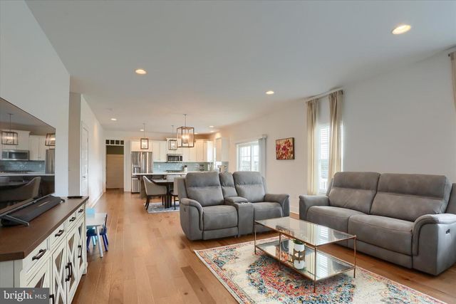 14 DANBURY DRIVE, Mechanicsburg, PA 17050