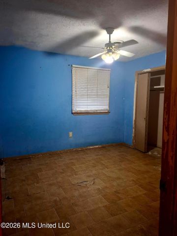 105 Hartfield Place, Clinton, MS 39056
