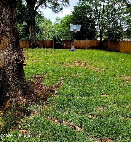 105 Hartfield Place, Clinton, MS 39056