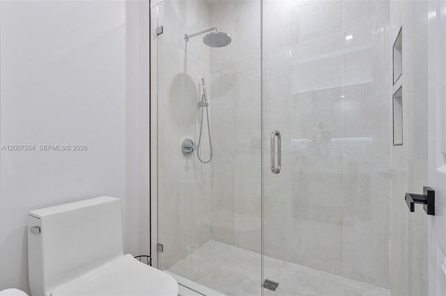 9830 NW 86 TER, Doral, FL 33178