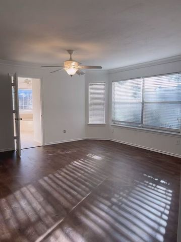 10609 Pineview Lane, Frisco, TX 75035