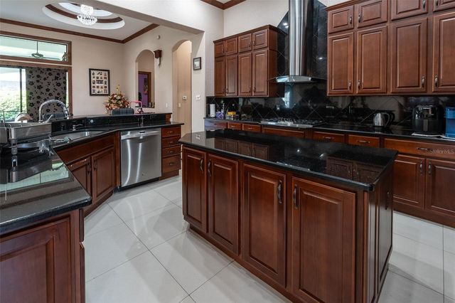 4222 SE 9TH AVENUE, Ocala, FL 34480