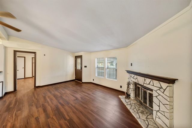 110 Charlies Lane, Trinity, TX 75862