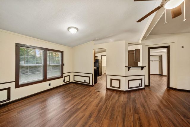 110 Charlies Lane, Trinity, TX 75862