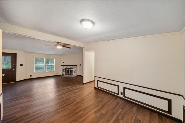 110 Charlies Lane, Trinity, TX 75862