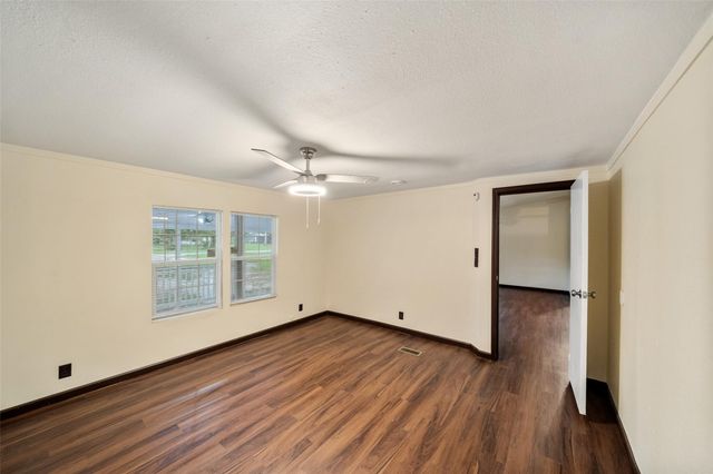 110 Charlies Lane, Trinity, TX 75862