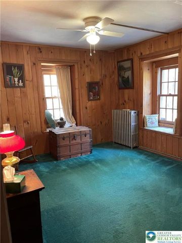 1254 River Road, Upper Mt Bethel Twp, PA 18343