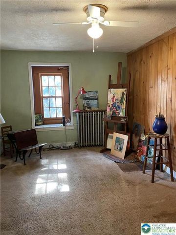 1254 River Road, Upper Mt Bethel Twp, PA 18343