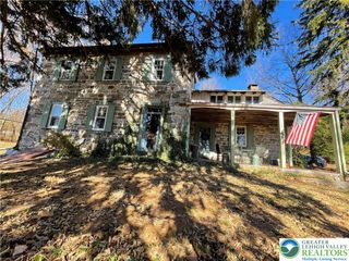 1254 River Road, Upper Mt Bethel Twp, PA 18343