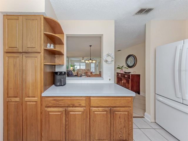 414 CIRCLEWOOD DRIVE H2, Venice, FL 34293