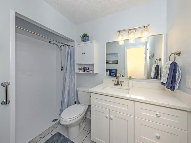 414 CIRCLEWOOD DRIVE H2, Venice, FL 34293