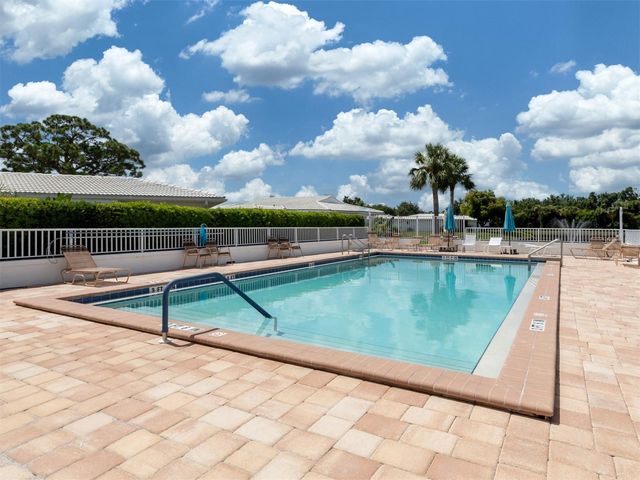 414 CIRCLEWOOD DRIVE H2, Venice, FL 34293