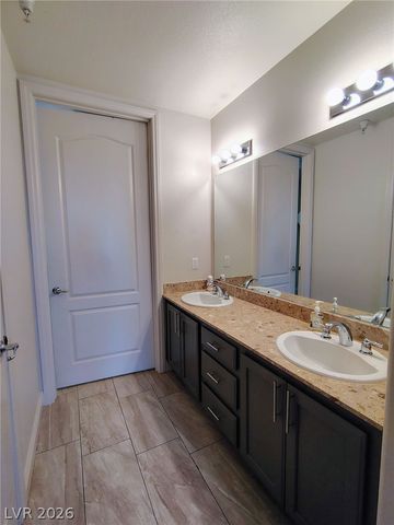 32 East Serene Avenue 104, Las Vegas, NV 89123