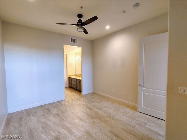 32 East Serene Avenue 104, Las Vegas, NV 89123