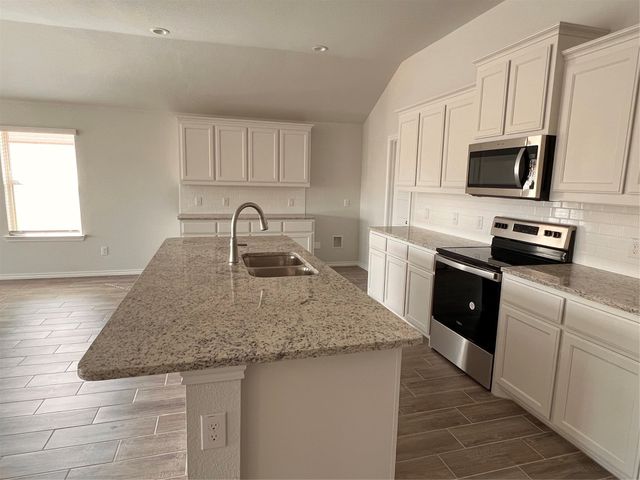 5744 Brookville Drive, Fort Worth, TX 76179