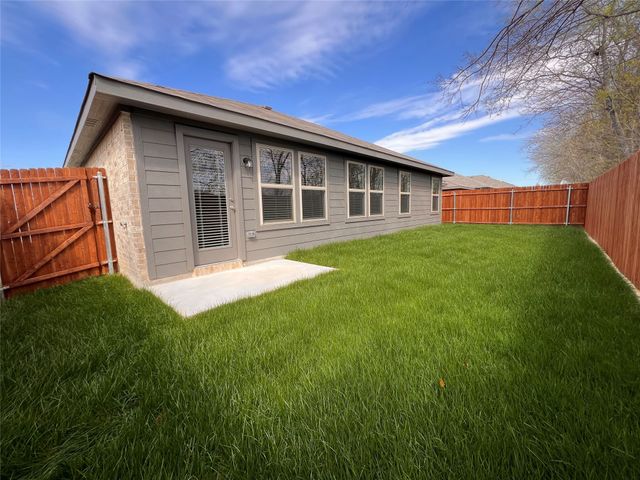 5744 Brookville Drive, Fort Worth, TX 76179