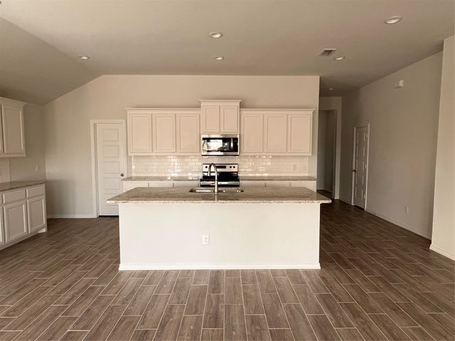 5744 Brookville Drive, Fort Worth, TX 76179
