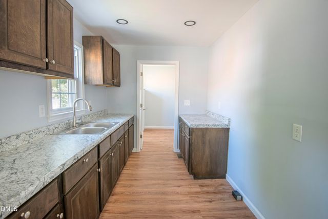420 Dexter Street, Rocky Mount, NC 27803