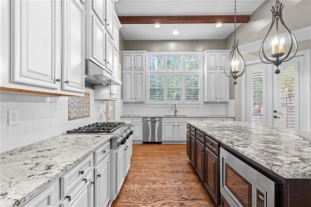 530 Glen Manor Court, Sandy Springs, GA 30328