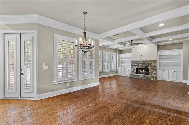 530 Glen Manor Court, Sandy Springs, GA 30328