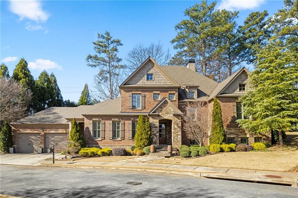 530 Glen Manor Court, Sandy Springs, GA 30328