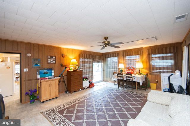 810 SEABREEZE RD, Cambridge, MD 21613