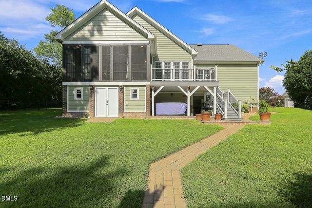 147 Michael Way, Clayton, NC 27520