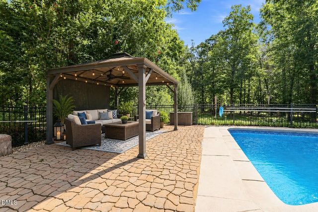 147 Michael Way, Clayton, NC 27520